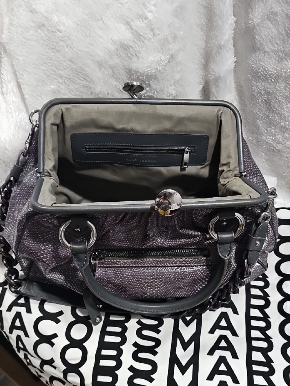 Marc Jacobs Metallic Pewter Textured Satchel with Chain Strap - Picture 11 of 15